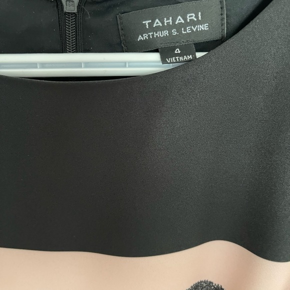 Tahari dress - Picture 3 of 4